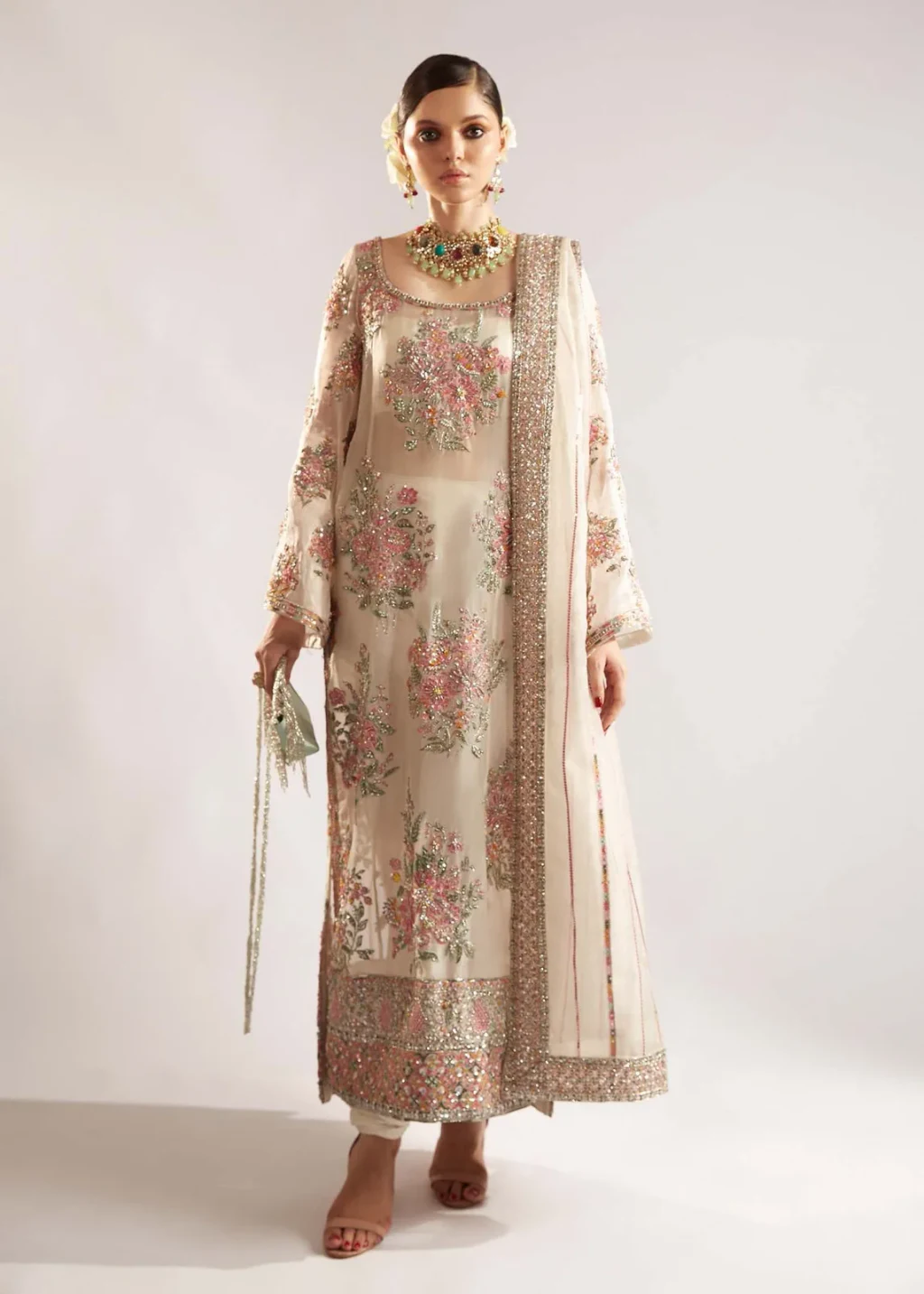 Hussain Rehar – Euru formal, full front view